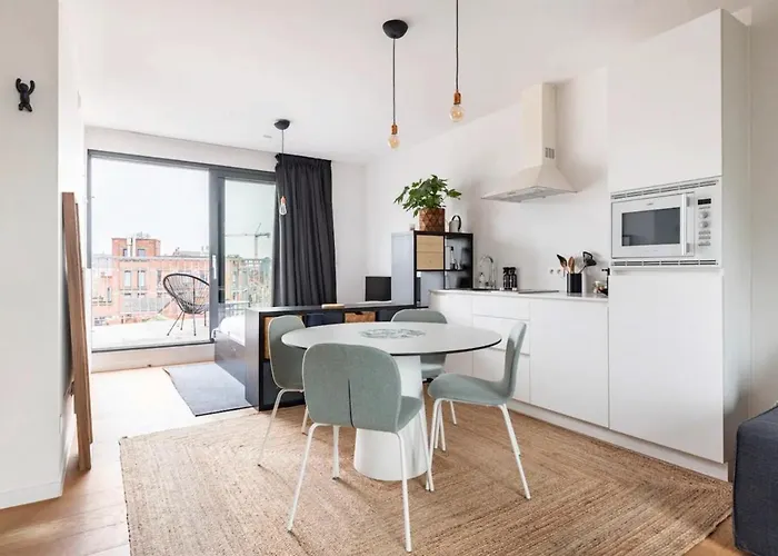 New With Big Terrace And Great Views! * Левен